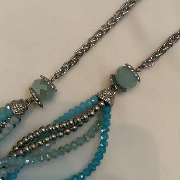 Pretty blues with silver tone - Picture 2 of 2